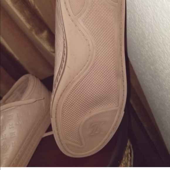 Authentic Louis Vuitton sneakers Mauve color - Picture 7 of 10